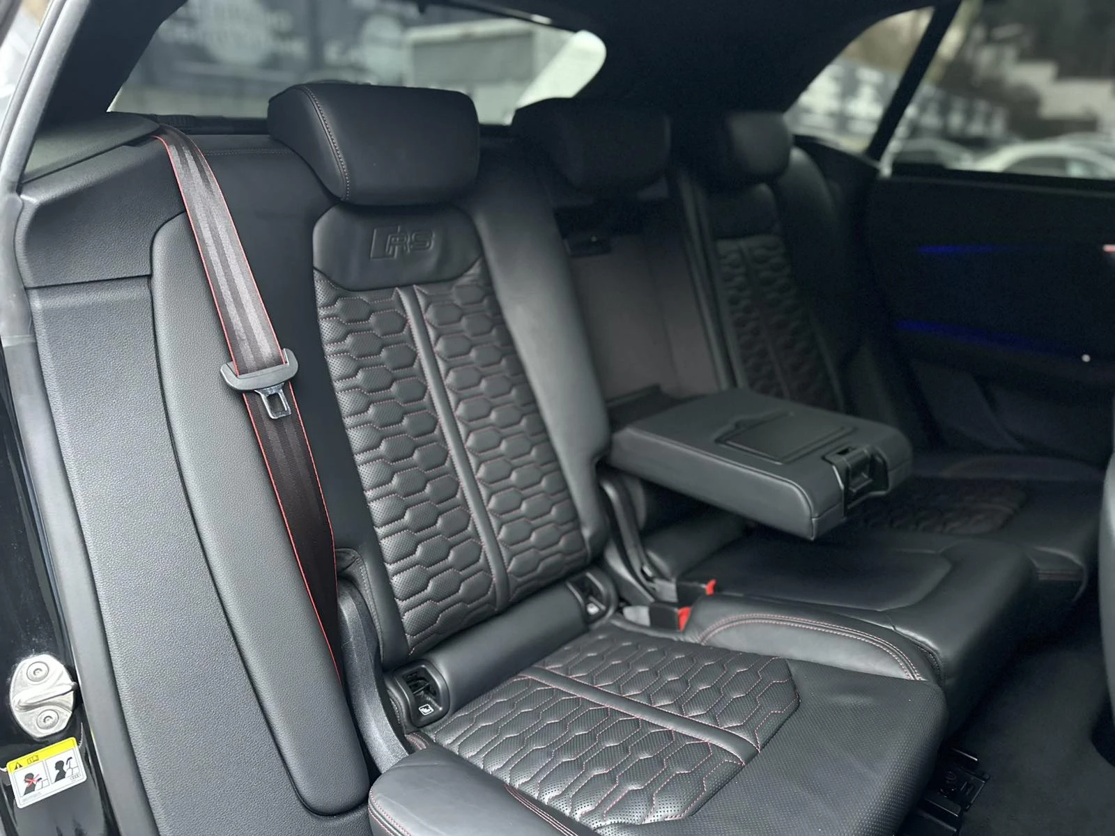 Audi RSQ8 PANO /B&O/FULL/CAMERA 360 /CERAMIC | Mobile.bg � ����������� 15