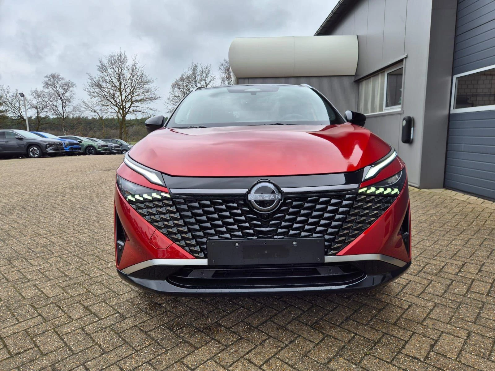 Nissan Qashqai, снимка 3 - Автомобили и джипове - 54358406