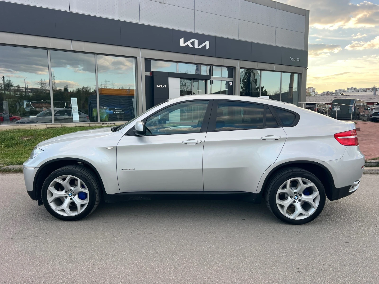 BMW X6 3.5D/DVD/TOP, снимка 4 - Автомобили и джипове - 54408962