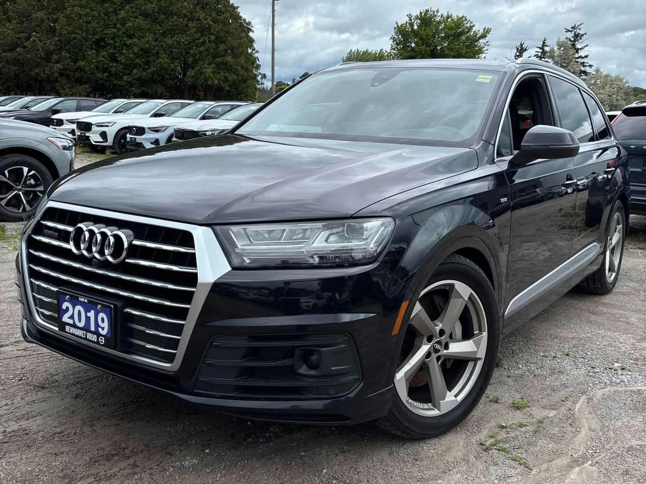 Audi Q7 * Technik * ДИСТРОНИК * ОБДУХВАНЕ * ПАНО * KEYLESS