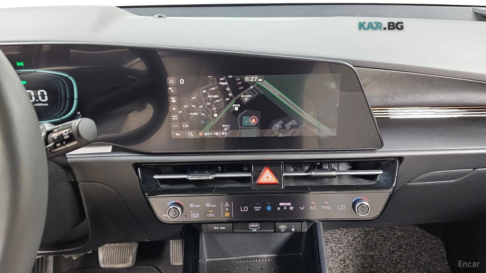 Kia Niro * PRESTIGE* КОЖА* ПОДГРЕВ* ОБДУХВАНЕ* КАМЕРА* NAVI, снимка 12 - Автомобили и джипове - 55029144