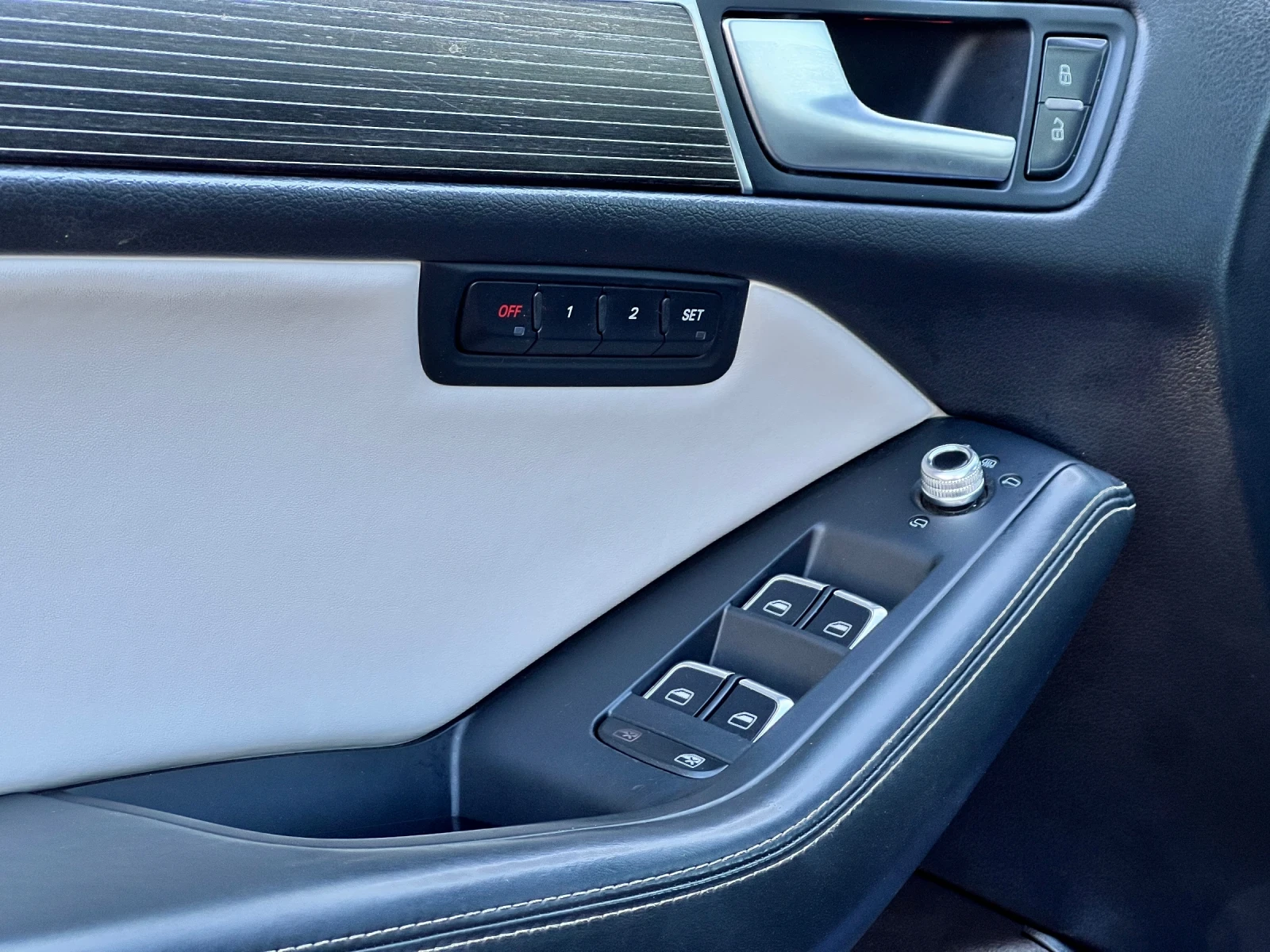 Audi SQ5 ТОП ЦЕНА 3.0 BiTDi , ПАНОРАМА , ДИСТРОНИК, снимка 14 - Автомобили и джипове - 55002992