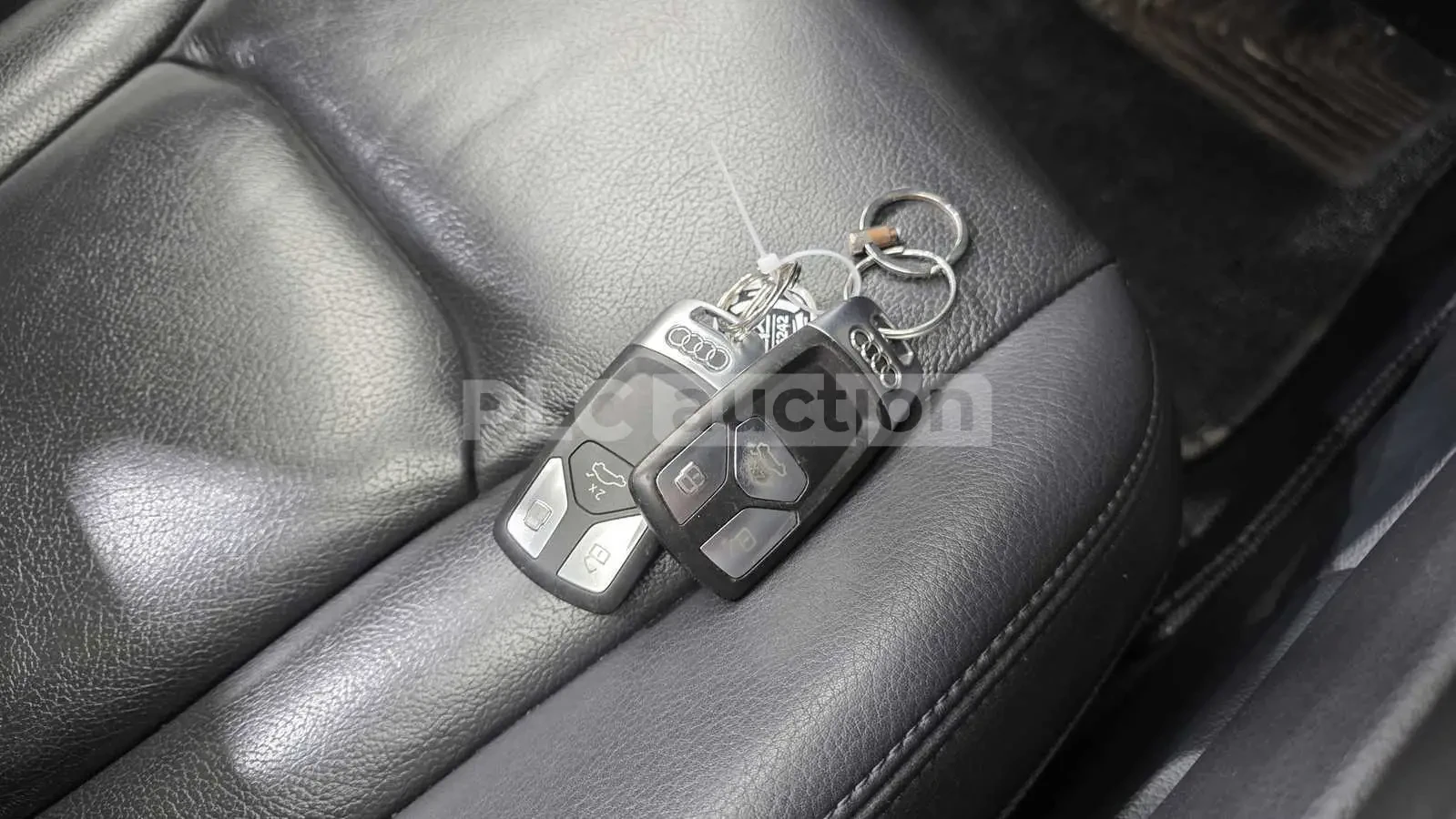 Audi Q7 45TFSI PRESTIGE/PANO/360CAM/S-LINE, снимка 14 - Автомобили и джипове - 55237060
