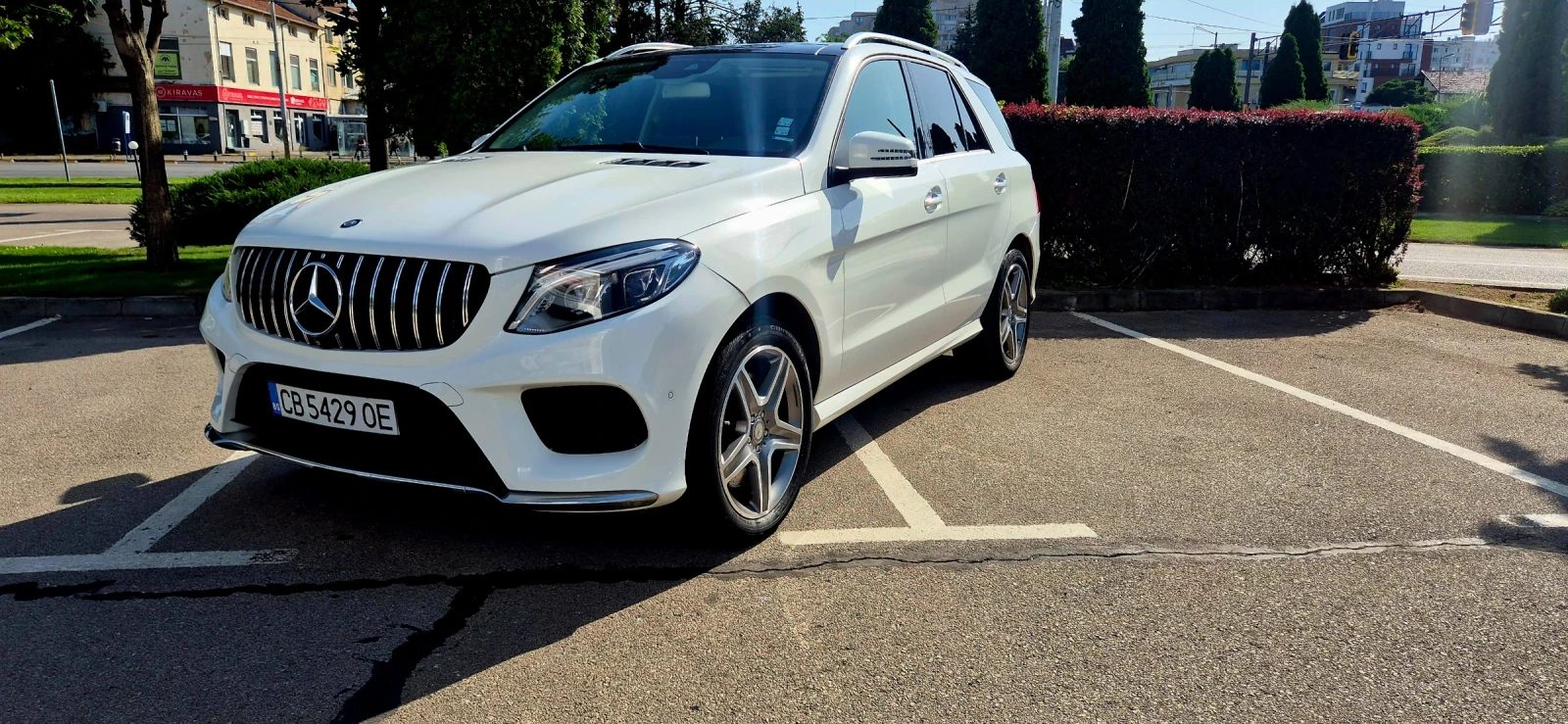 Mercedes-Benz GLE 400 AMG, снимка 6 - Автомобили и джипове - 55432416