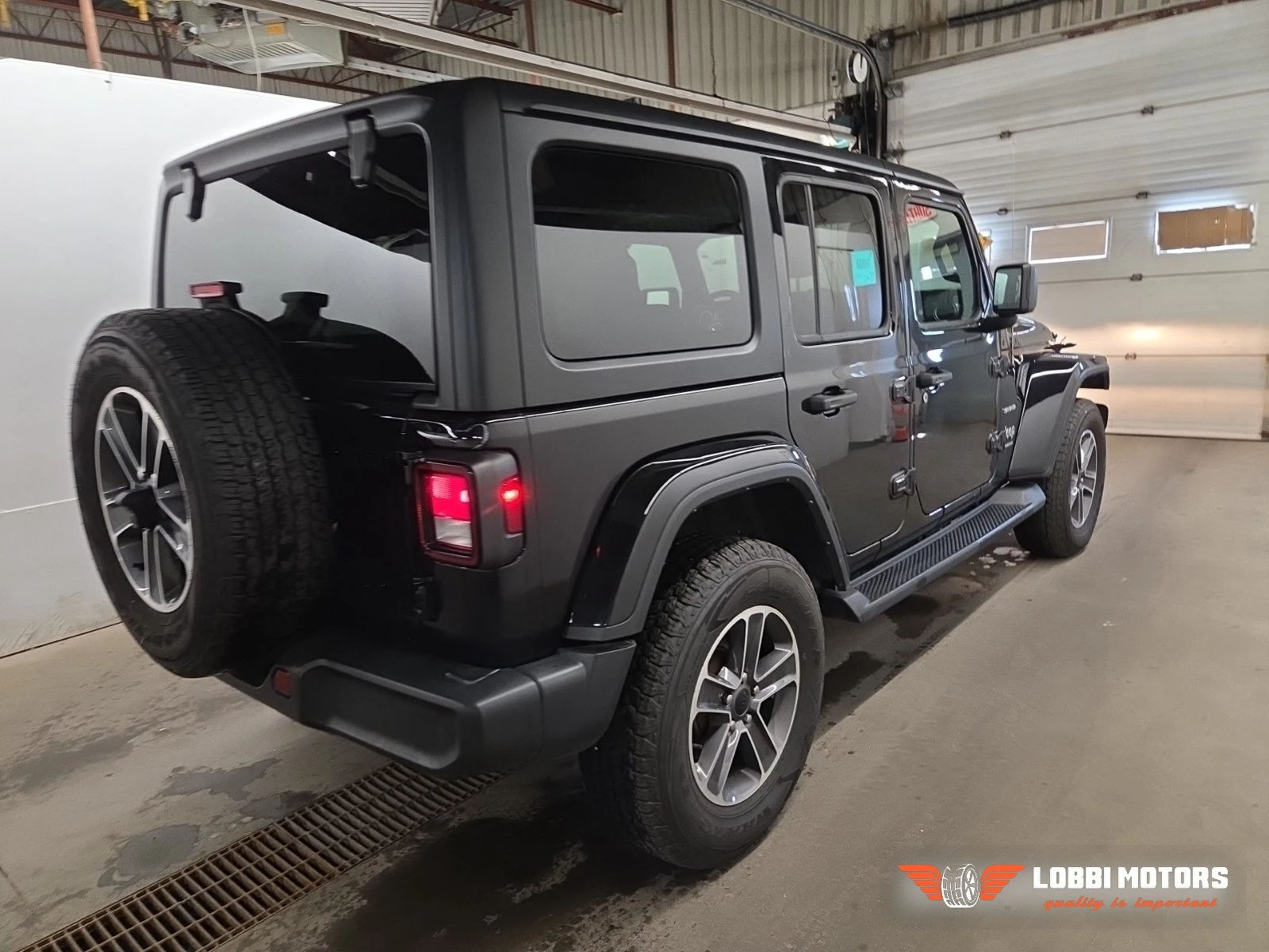 Jeep Wrangler, снимка 3 - Автомобили и джипове - 56102691