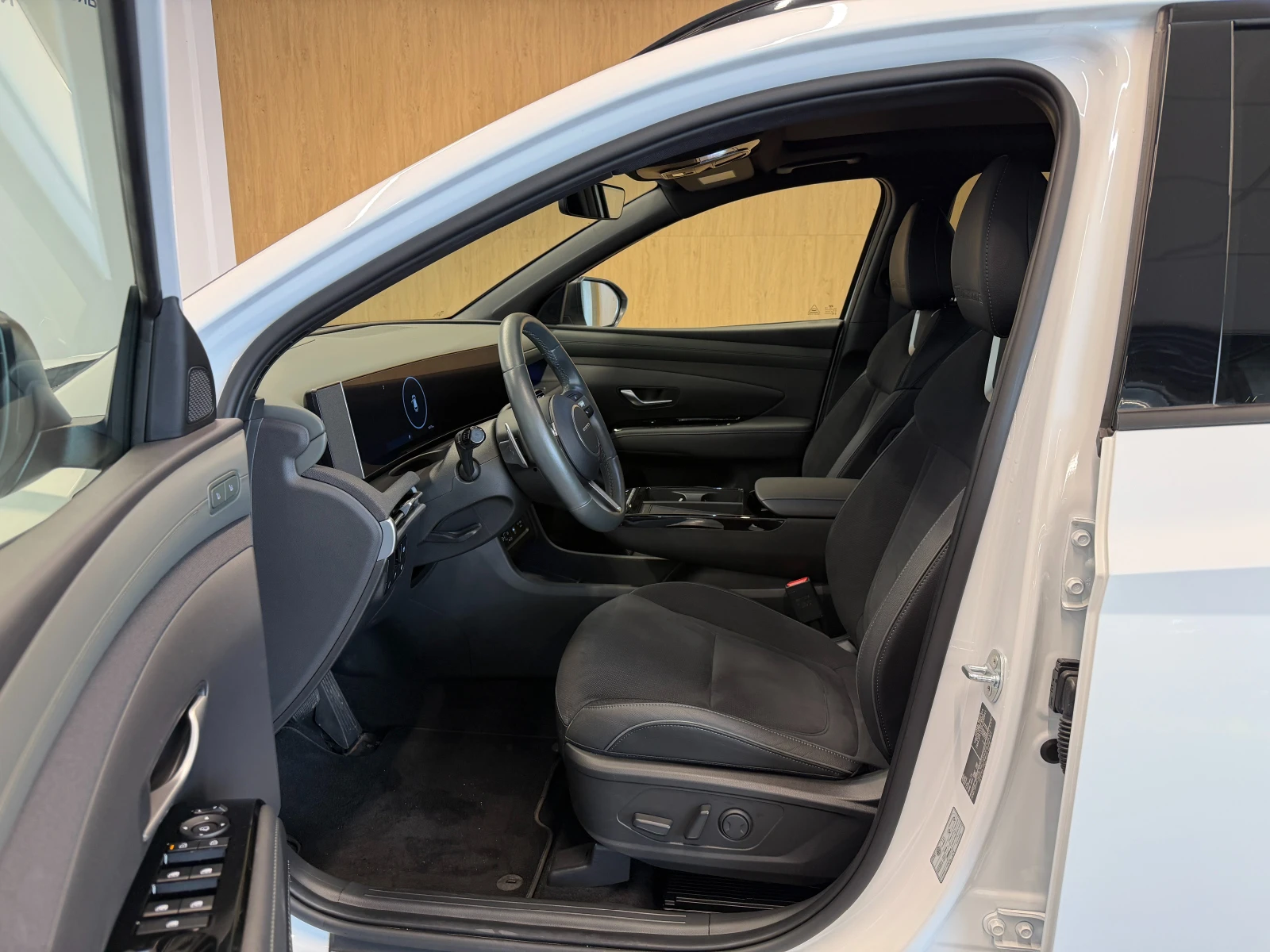 Hyundai Tucson LUXURY 20th ANNIVERSARY Plug-in Hybrid AWD | Mobile.bg � ����������� 15