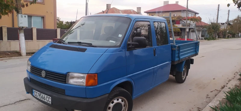 VW T4 Транспортер 1.9TD, снимка 2 - Бусове и автобуси - 47784180