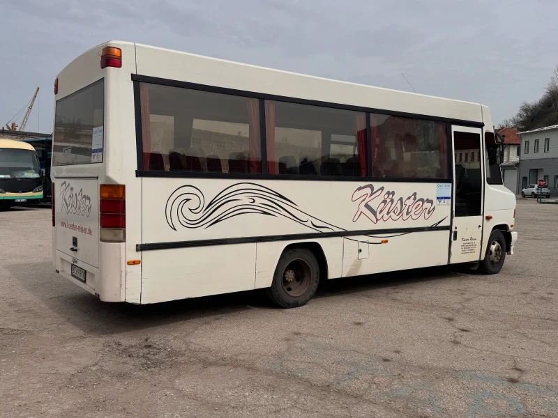 Mercedes-Benz 814 26места, снимка 4 - Бусове и автобуси - 51624453