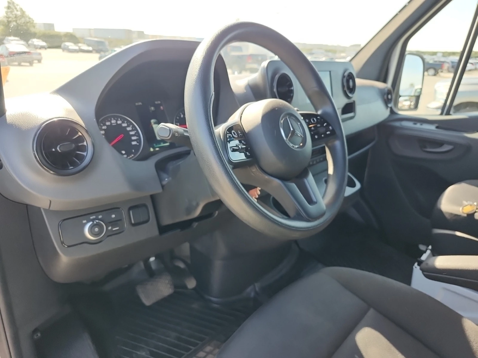 Mercedes-Benz Sprinter Cargo Van 2500 Twin-Turbo* АвтоКредит(ЦЕНА ДО БГ) - изображение 6