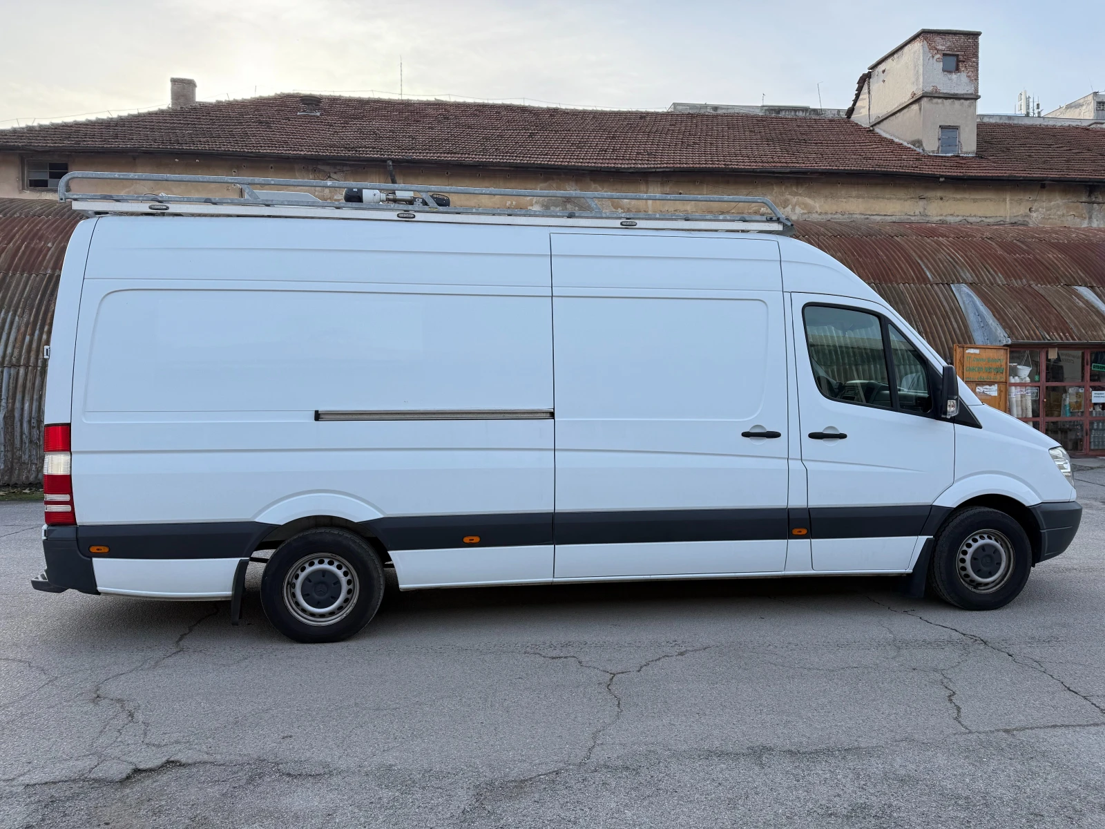 Mercedes-Benz Sprinter 313 2.2CDI 130к.с - изображение 8