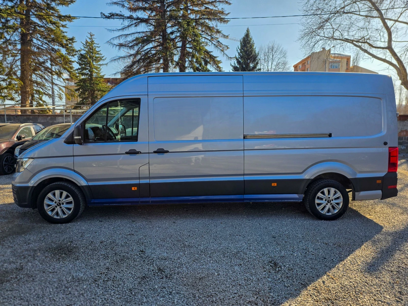 Man TGE 2.0TDI 177 DSG8, снимка 2 - Бусове и автобуси - 53841627