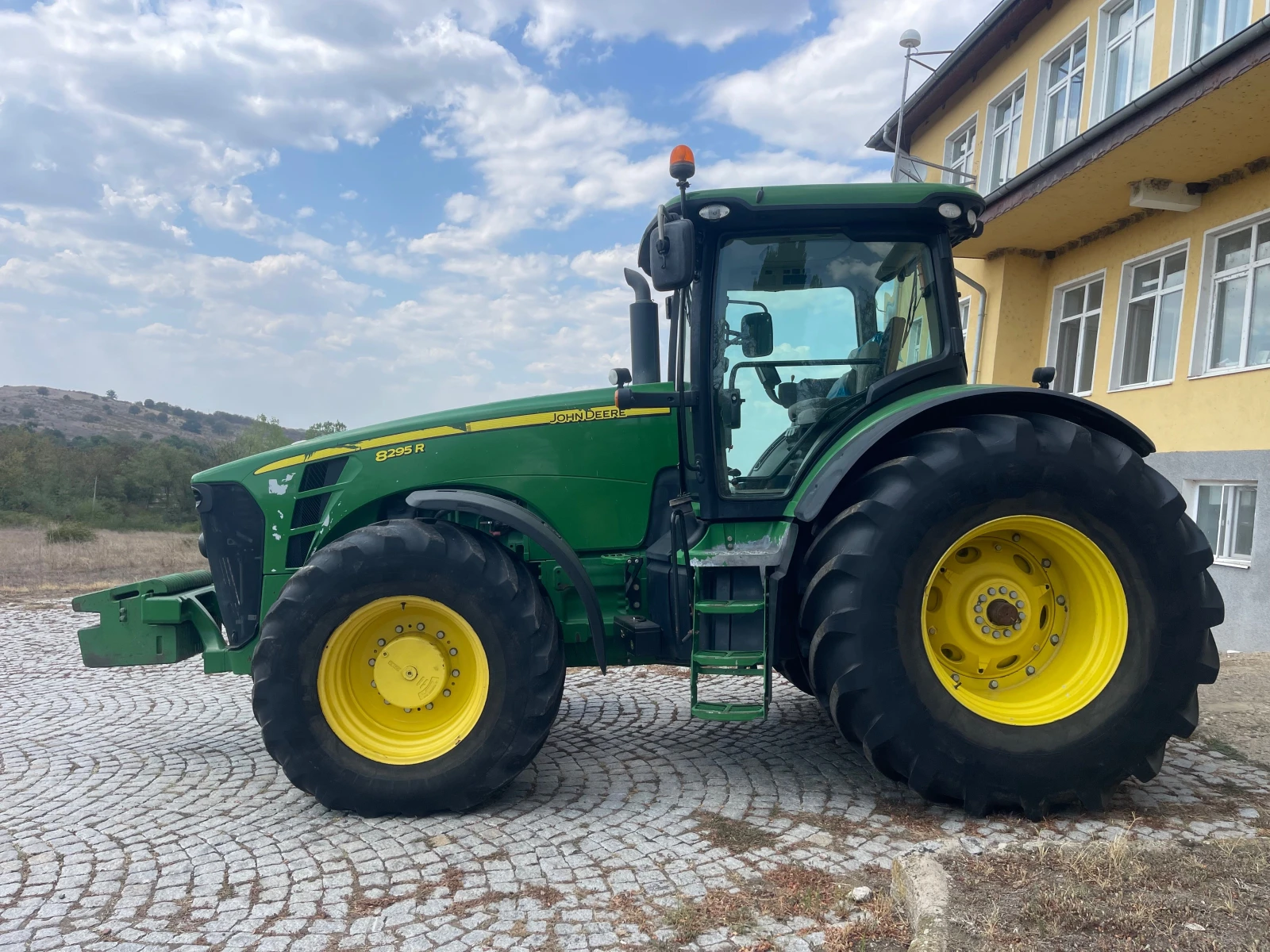 Трактор John Deere 8295R POWER SHIFT ЛИЗИНГ - изображение 4