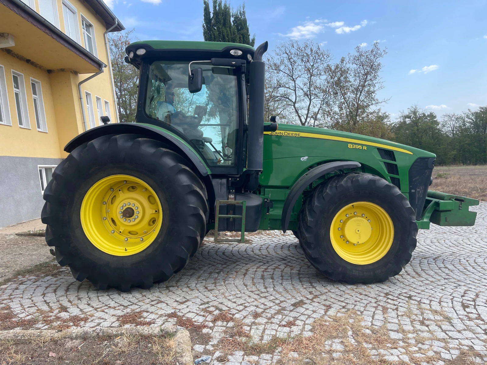 Трактор John Deere 8295R POWER SHIFT ЛИЗИНГ - изображение 9