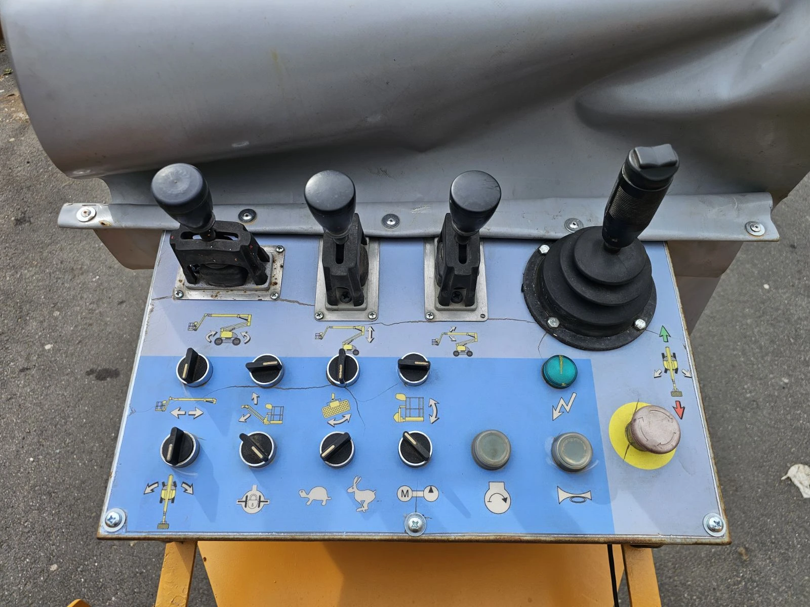 ��������� Haulotte HA 20 PX 4x4x4 | Mobile.bg � ����������� 13