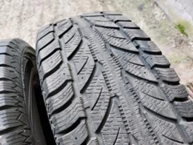 Гуми Зимни 255/70R16, снимка 3