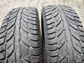 Гуми Зимни 255/70R16, снимка 1