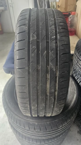 Гуми Летни 215/55R17, снимка 4