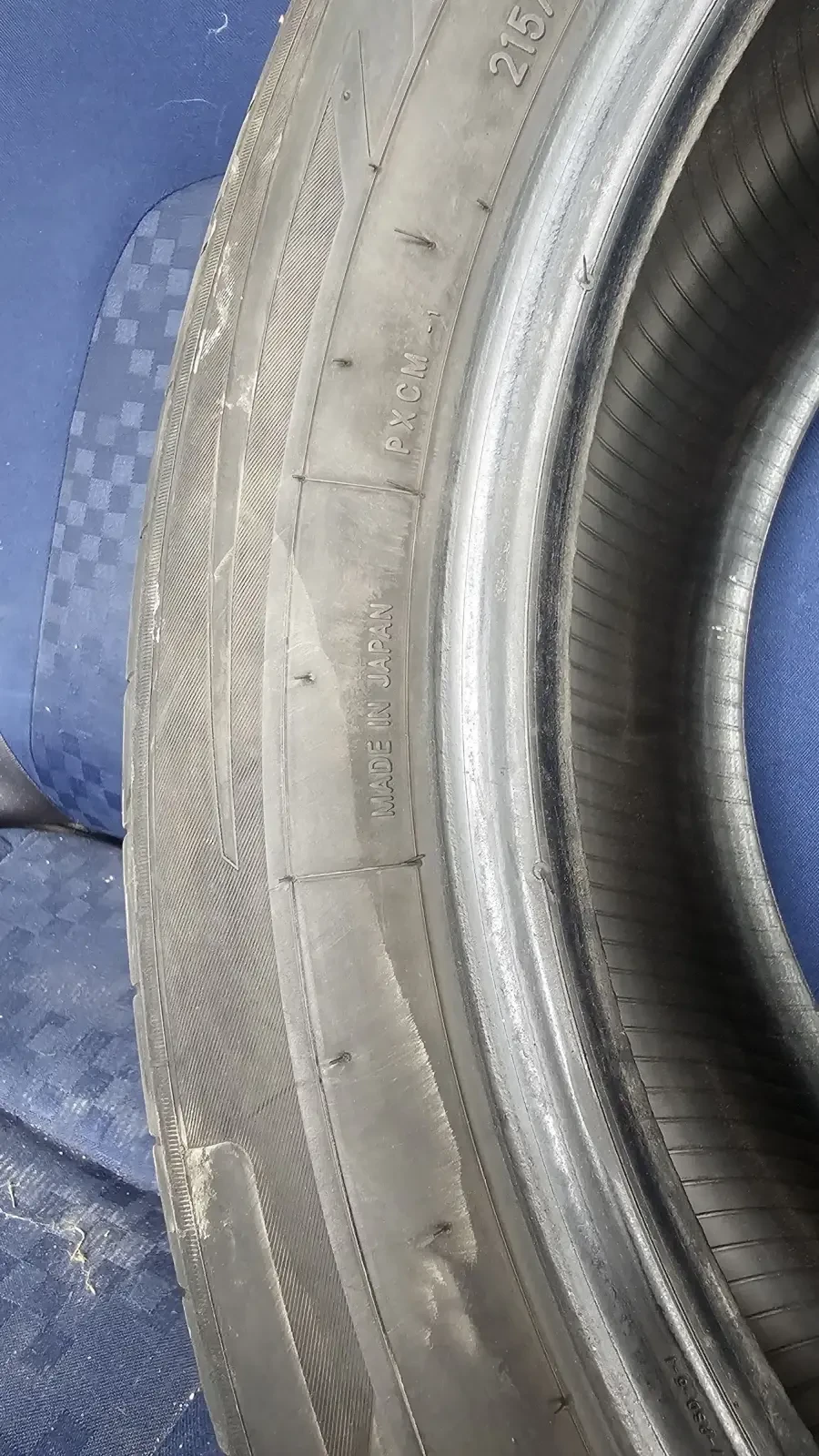 Гуми Летни 215/55R17, снимка 5 - Гуми и джанти - 54879075