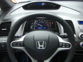 Honda Civic 1.4i -16v AVTOMAT, снимка 11 - Автомобили и джипове - 45782246