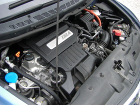 Honda Civic 1.4i -16v AVTOMAT, снимка 17 - Автомобили и джипове - 45782246