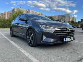     Hyundai Elantra 2.0  150 .. 
