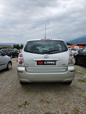 Toyota Corolla verso 2.2 дизел 136к.с | Auto.bg — изображение 4