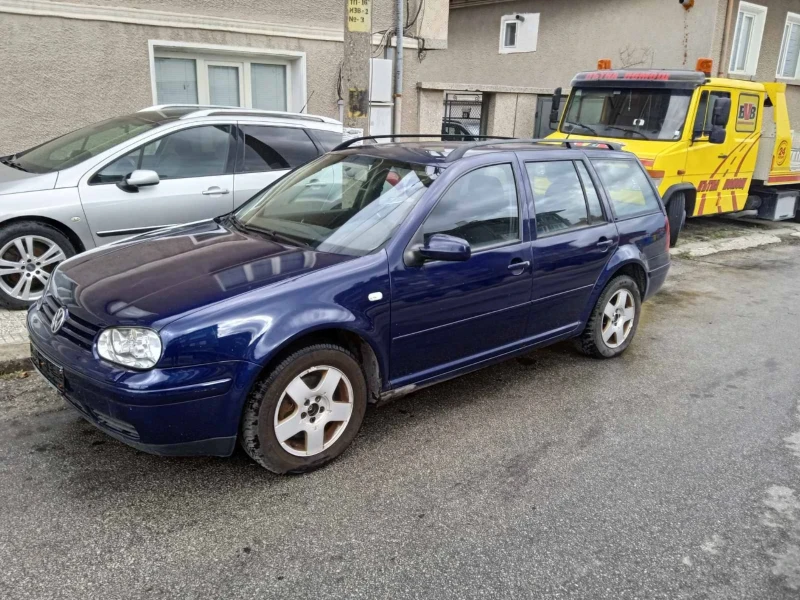 VW Golf 1.9tdi, снимка 3 - Автомобили и джипове - 47117539