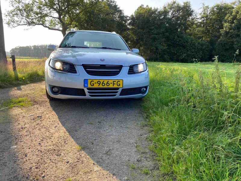 Saab 9-5, снимка 8 - Автомобили и джипове - 47240161