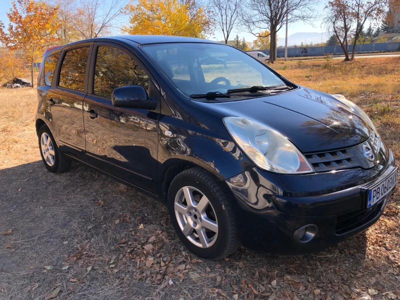 Nissan Note 1.5d / 6ско/ ТОР, снимка 8 - Автомобили и джипове - 48078334