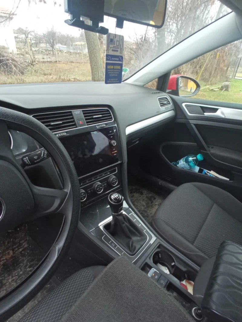 VW Golf 1.6 DPF, снимка 4 - Автомобили и джипове - 48284016