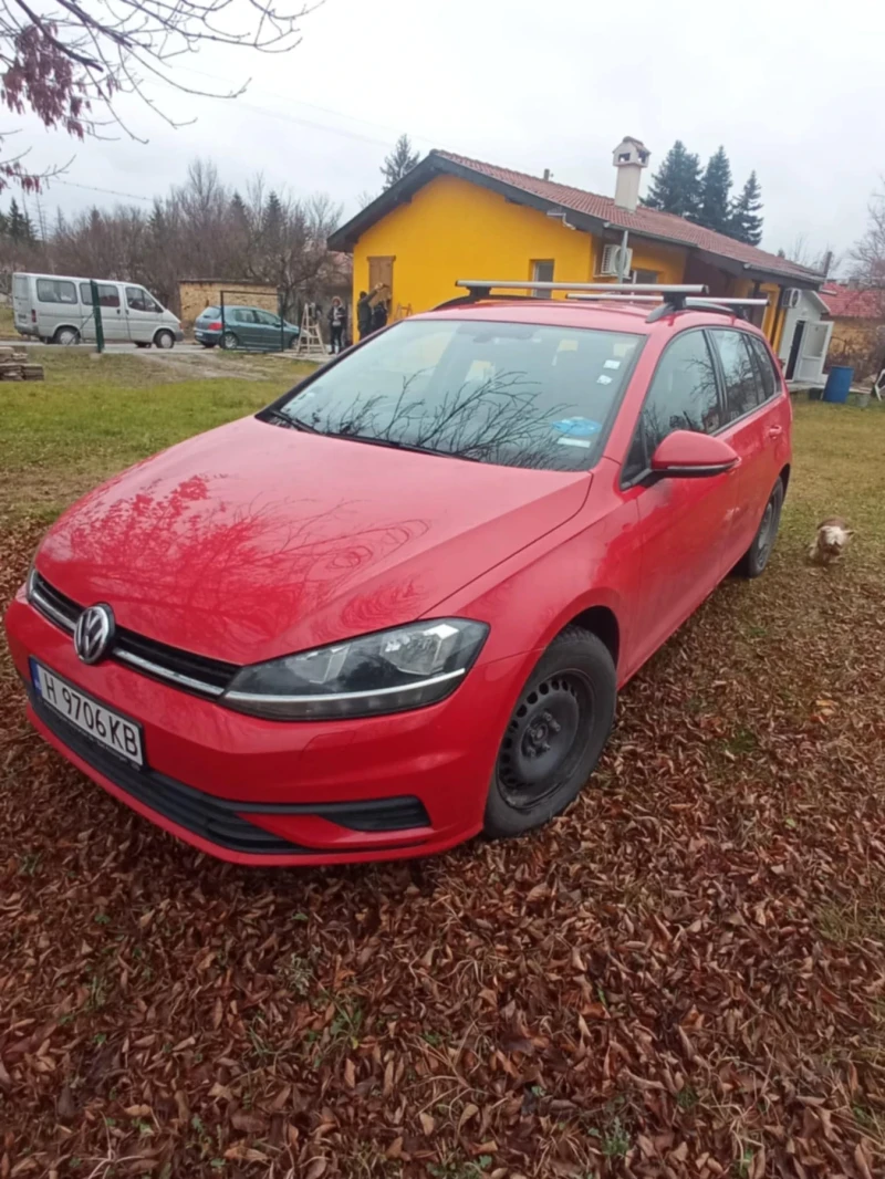 VW Golf 1.6 DPF, снимка 1 - Автомобили и джипове - 48284016