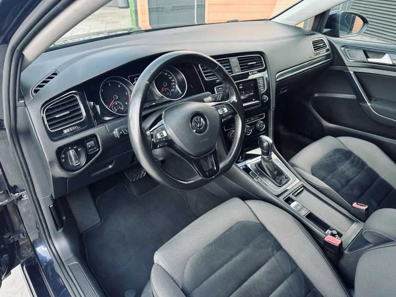 VW Golf TDI/DSG/Distronic, снимка 9 - Автомобили и джипове - 51264818