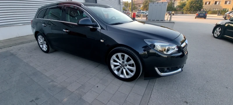 Opel Insignia Opel Insignia Sports Tourer 1.6 CDTI, снимка 4 - Автомобили и джипове - 52284858