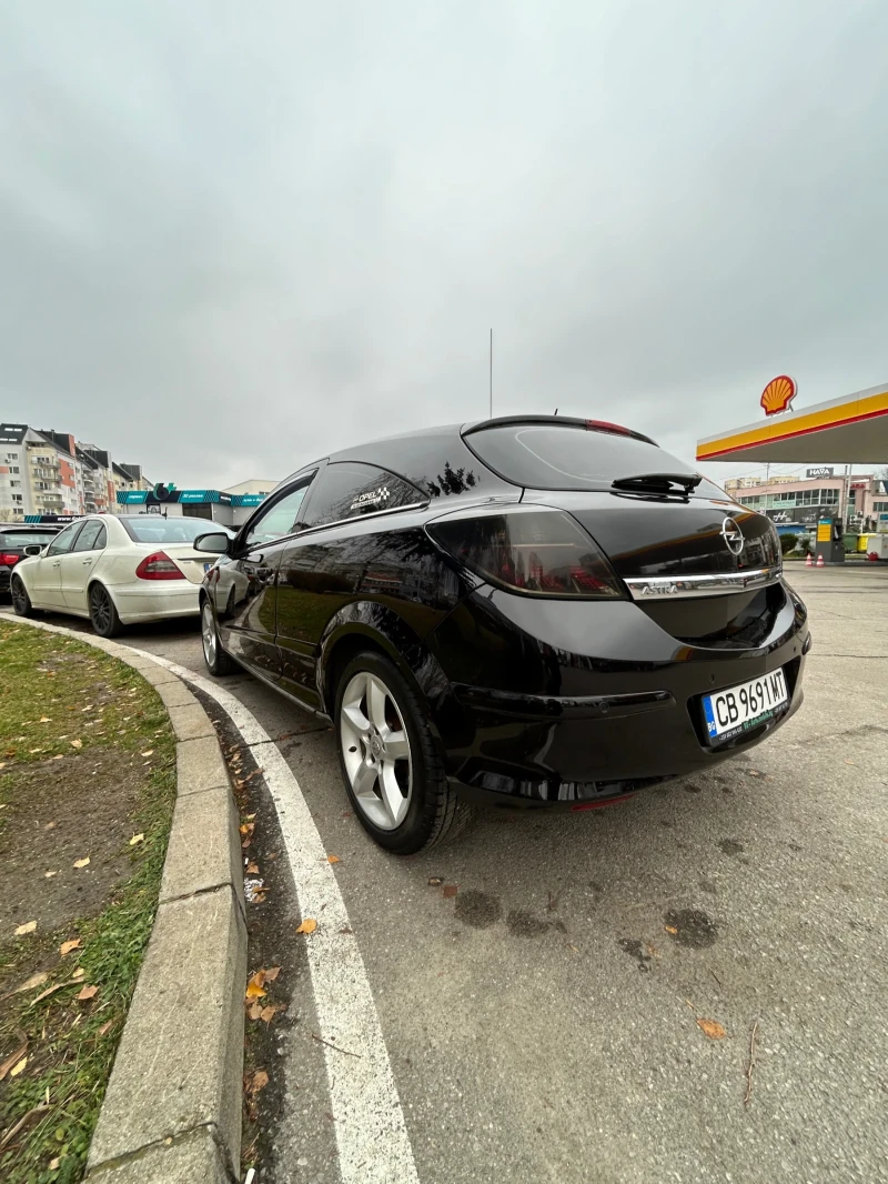 Opel Astra GTC, снимка 10 - Автомобили и джипове - 52036187