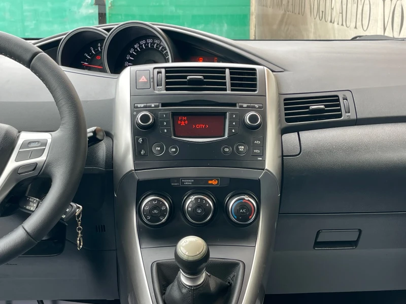 Toyota Verso 2.0D4D* 124 К.С.6+ 1* , снимка 6 - Автомобили и джипове - 52141868