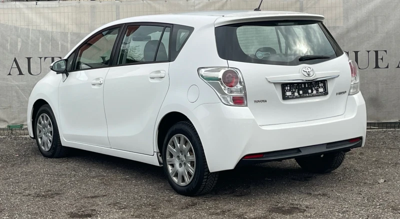 Toyota Verso 2.0D4D* 124 К.С.6+ 1* , снимка 2 - Автомобили и джипове - 52141868