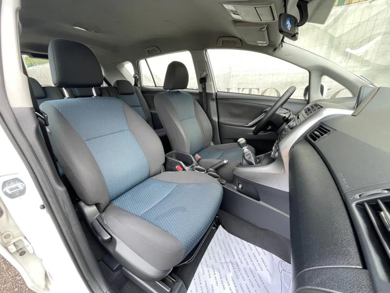 Toyota Verso 2.0D4D* 124 К.С.6+ 1* , снимка 11 - Автомобили и джипове - 52141868