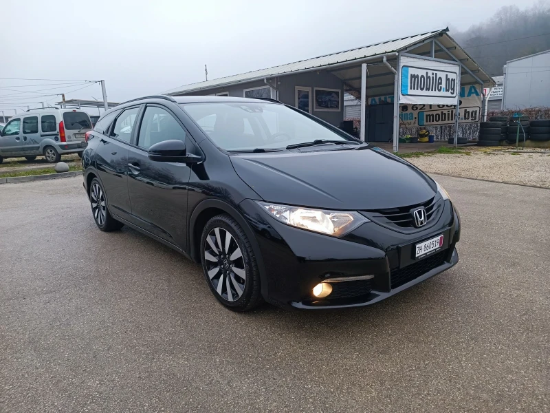 Honda Civic 1.8i-140кс-ШВЕЙЦАРИЯ-АВТОМАТ-NAVI, снимка 2 - Автомобили и джипове - 52859093