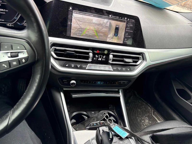 BMW 330 * xDrive * CARFAX * БЕЗ ПЪРВОНАЧАЛНА ВНОСКА, снимка 9 - Автомобили и джипове - 53140183