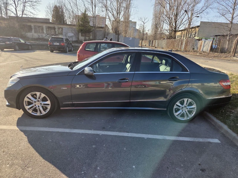 Mercedes-Benz E 350 Avantgarde, снимка 3 - Автомобили и джипове - 53405014