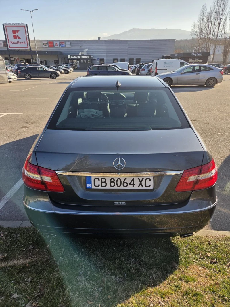 Mercedes-Benz E 350 Avantgarde, снимка 5 - Автомобили и джипове - 53405014