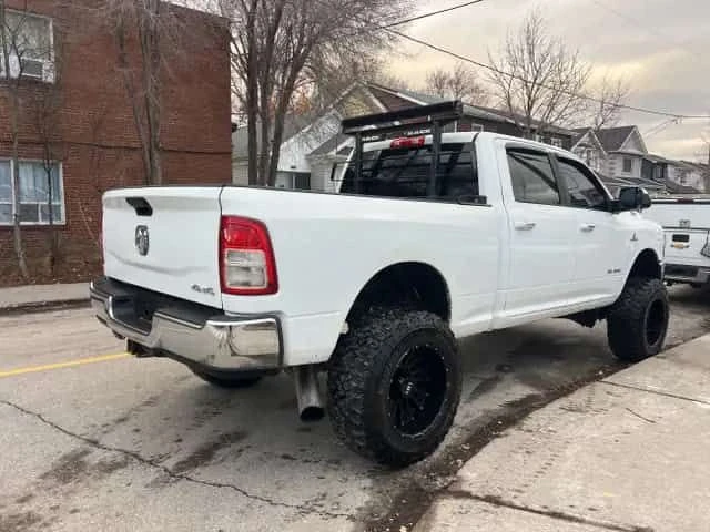 Dodge RAM 3500 * Big Horn 4x4 Crew Cab 6'4 Box * 6.7 * ДИЗЕЛ, снимка 6 - Автомобили и джипове - 54182001
