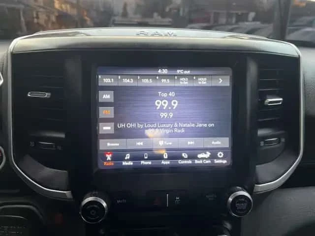 Dodge RAM 3500 * Big Horn 4x4 Crew Cab 6'4 Box * 6.7 * ДИЗЕЛ, снимка 15 - Автомобили и джипове - 54182001