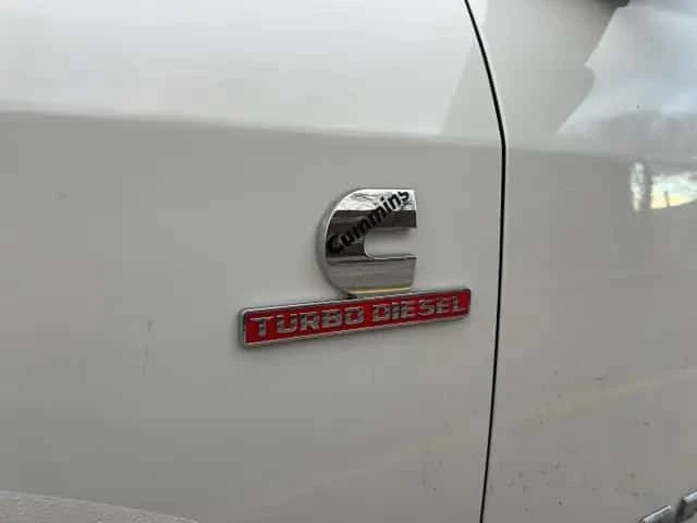 Dodge RAM 3500 * Big Horn 4x4 Crew Cab 6'4 Box * 6.7 * ДИЗЕЛ, снимка 14 - Автомобили и джипове - 54182001