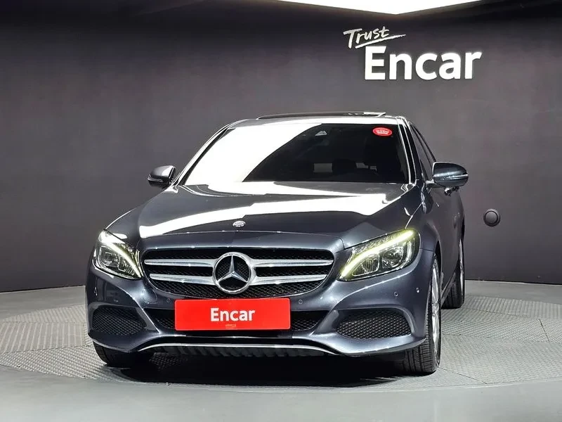 Mercedes-Benz C 200 2.0, снимка 3 - Автомобили и джипове - 54278052