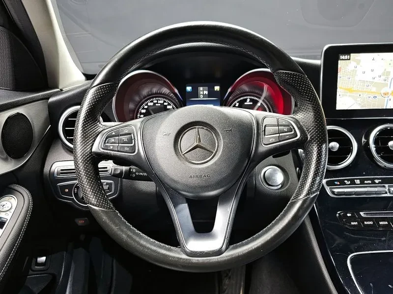 Mercedes-Benz C 200 2.0, снимка 12 - Автомобили и джипове - 54278052