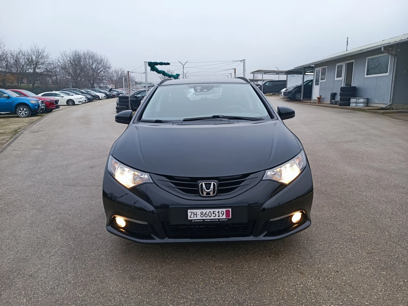 Honda Civic 1.8i-140кс-ШВЕЙЦАРИЯ-АВТОМАТ-NAVI, снимка 1