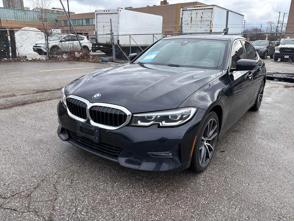 BMW 330 * xDrive * CARFAX * БЕЗ ПЪРВОНАЧАЛНА ВНОСКА, снимка 1