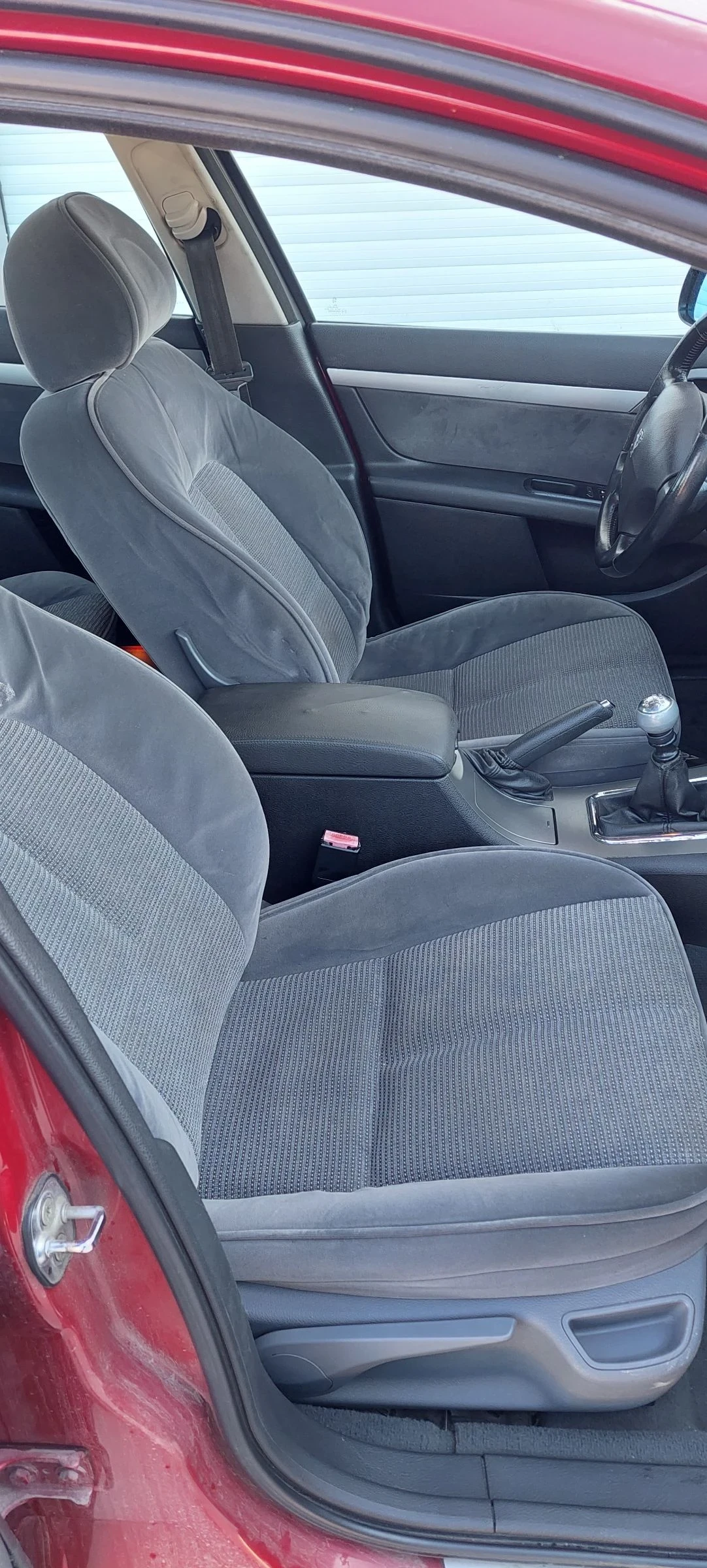 Peugeot 407 2.0HDI 136 - изображение 9