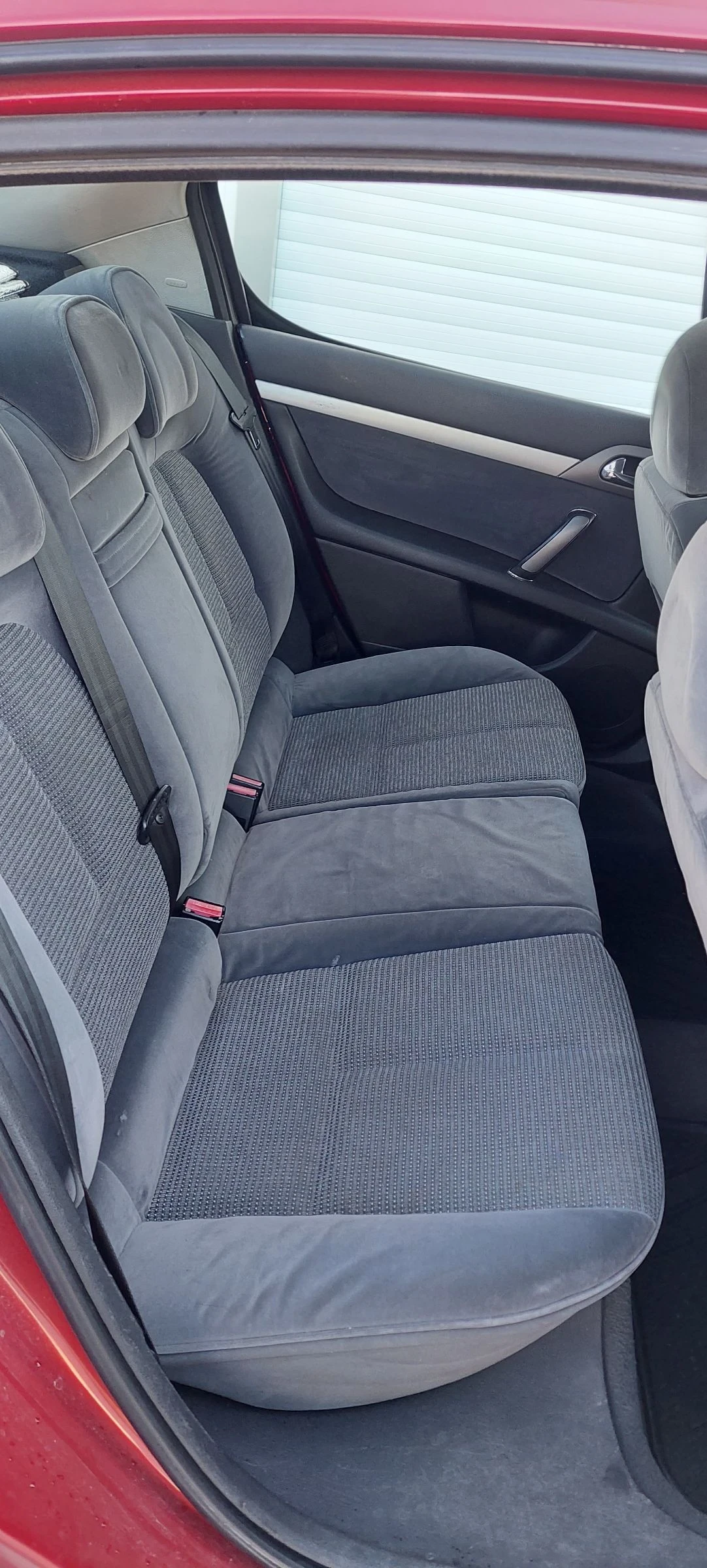 Peugeot 407 2.0HDI 136 - изображение 6